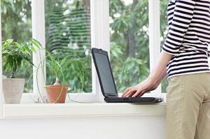 災害対策に必須!家族の安全を守る誘導標識の選び方と設置方法