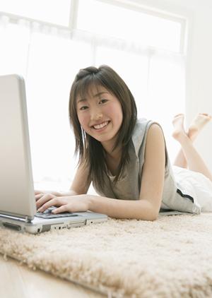 プロがチケットのデザインを代行制作